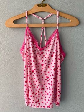 ♦️5/$15♦️ Secret Treasures | Pink Hearts Pajama Cami Top